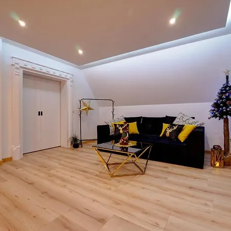Apartament Lakris